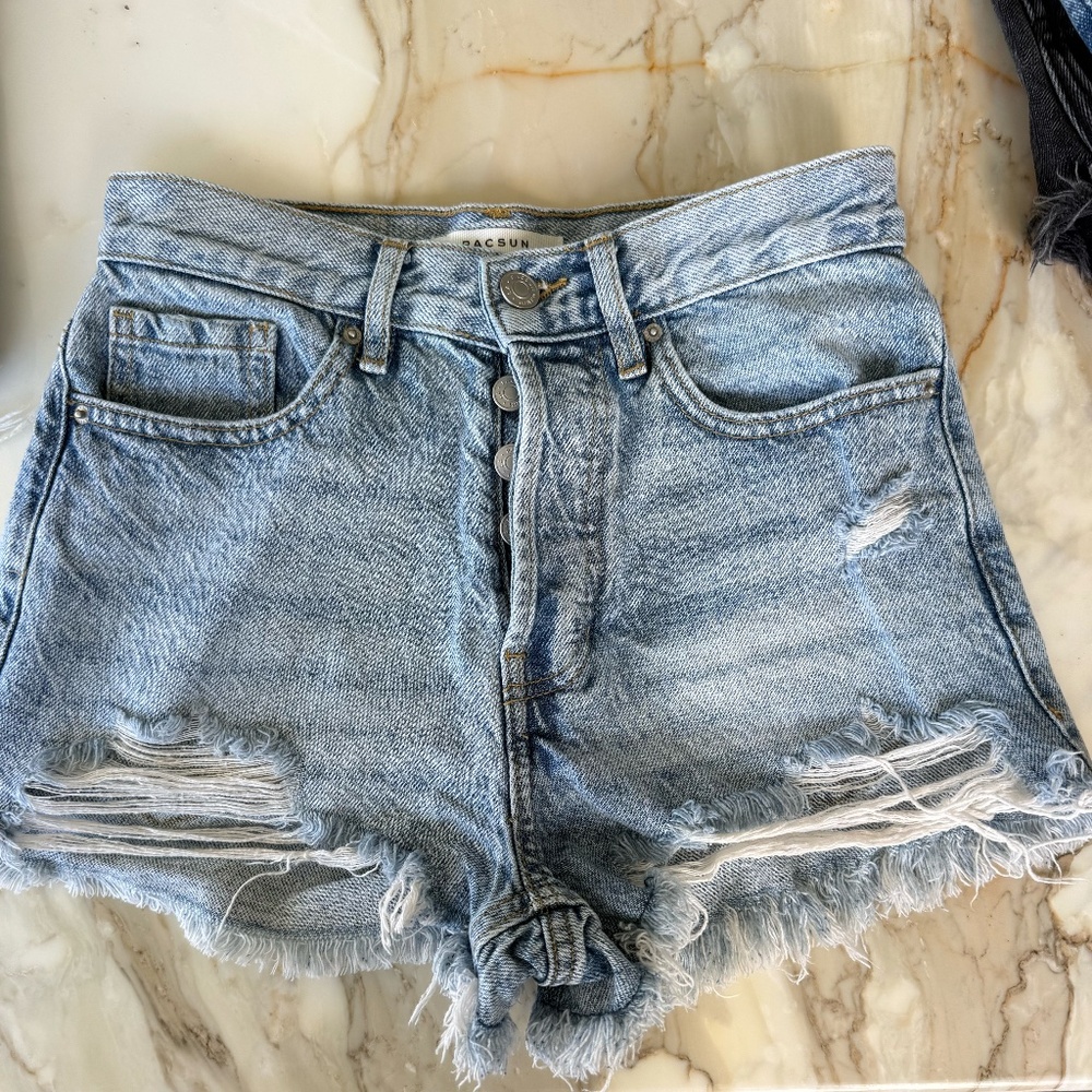 PacSun